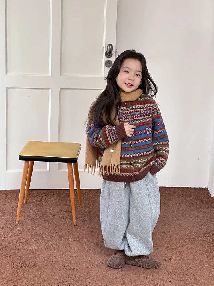 2025 Kids’ Winter Retro Jacquard Sheep Wool Sweater Jacket – Girls’ Knitted Top - Image 11