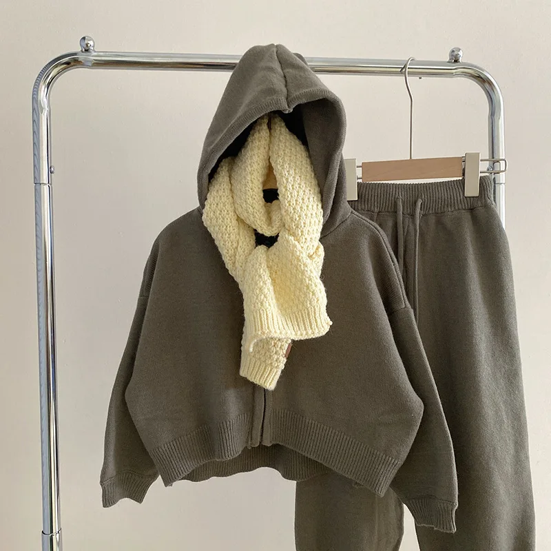 Kids’ Spring/Autumn 2-Piece Set – Letter Print Top & Elastic Pants - Image 16