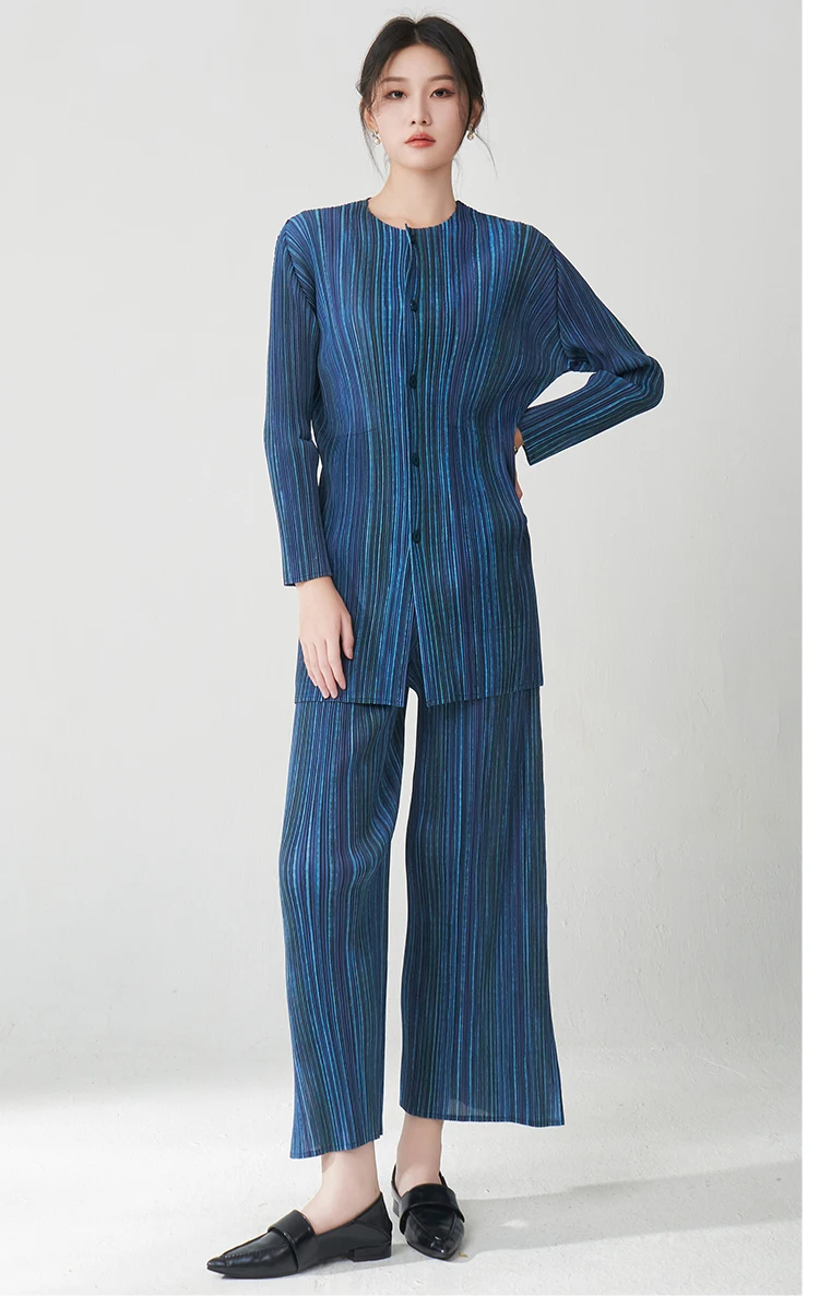 Women’s 2-Piece Fashion Set – Cardigan Top & Printed Pants Casual Outfit - Image 12