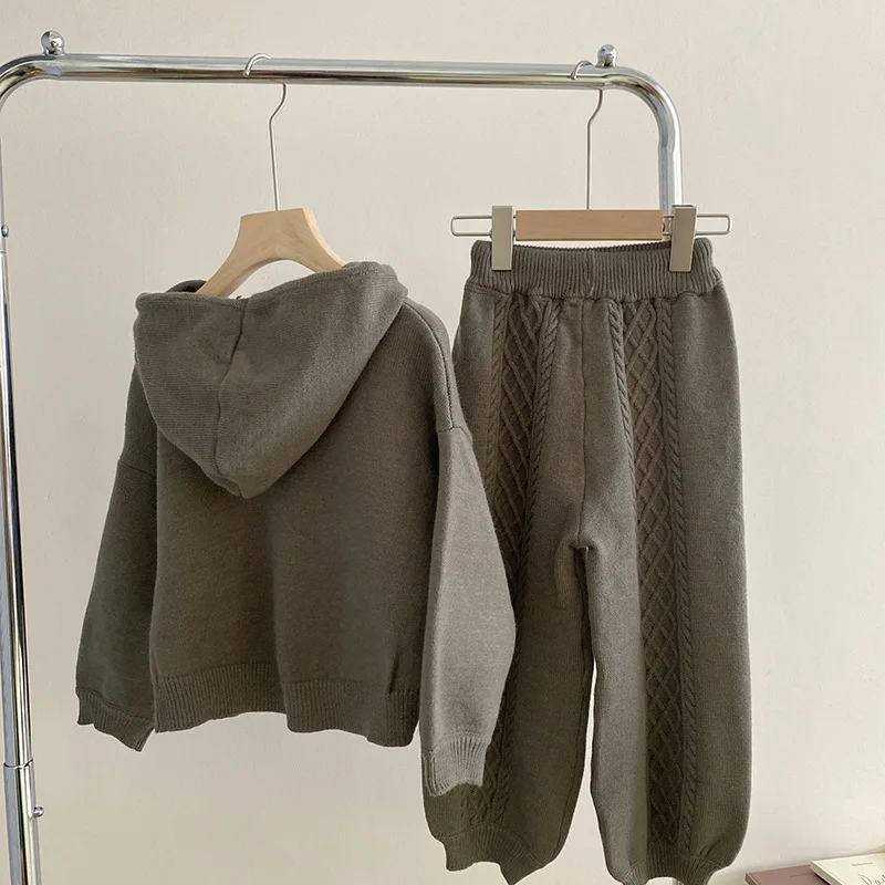 Kids’ Spring/Autumn 2-Piece Set – Letter Print Top & Elastic Pants - Image 19