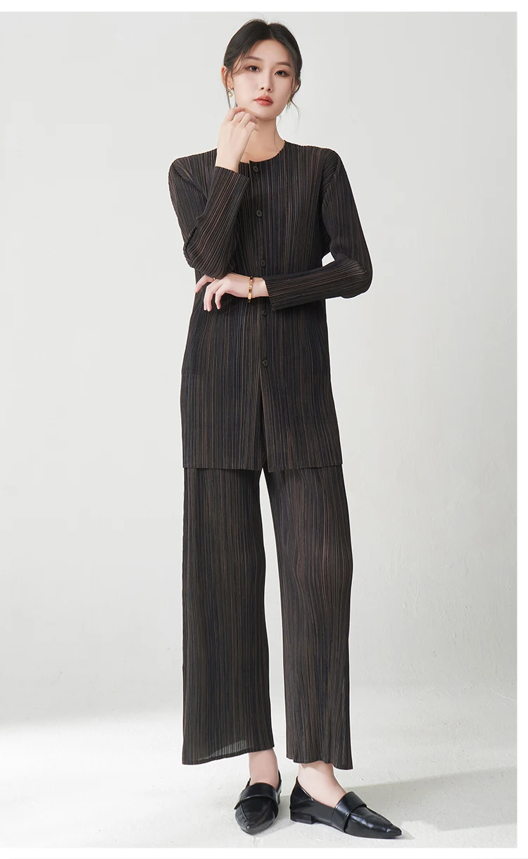 Women’s 2-Piece Fashion Set – Cardigan Top & Printed Pants Casual Outfit - Image 20