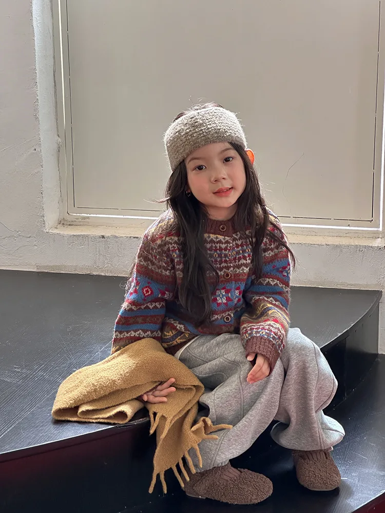 2025 Kids’ Winter Retro Jacquard Sheep Wool Sweater Jacket – Girls’ Knitted Top - Image 6