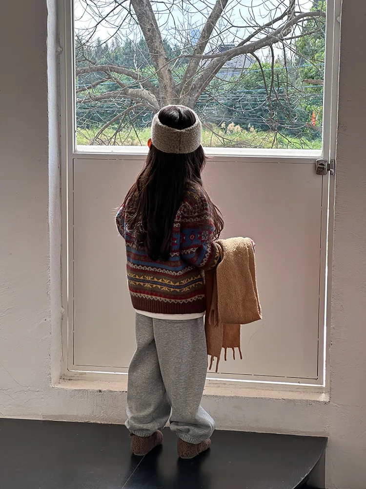 2025 Kids’ Winter Retro Jacquard Sheep Wool Sweater Jacket – Girls’ Knitted Top - Image 7