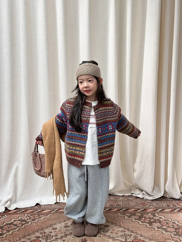2025 Kids’ Winter Retro Jacquard Sheep Wool Sweater Jacket – Girls’ Knitted Top - Image 17